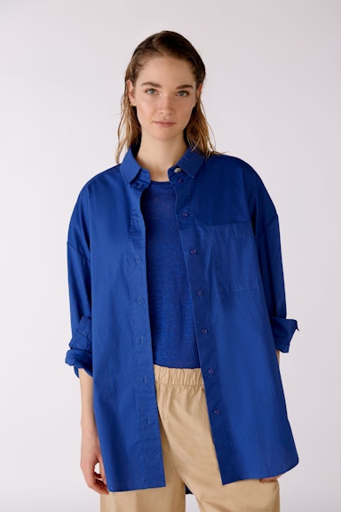 Bluse in Oversized Form