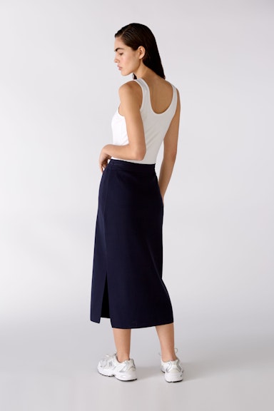 Fine knit skirt midi length