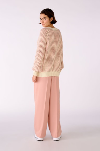 Knitted jumper with raglan sleeve