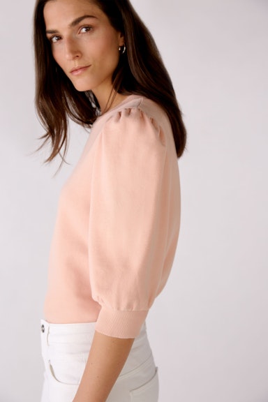 Sweatshirt with half-length sleeves