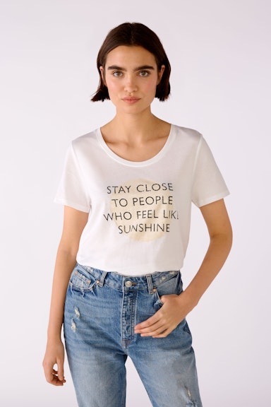 T-shirt with glittering stones