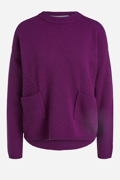 Knitted jumper with patch pockets