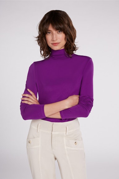 Longsleeve with stand-up collar