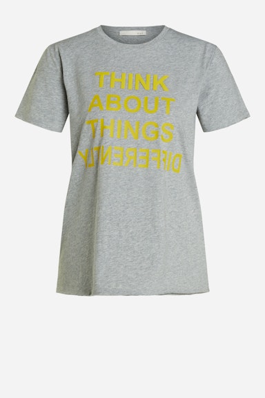 T-shirt with lettering