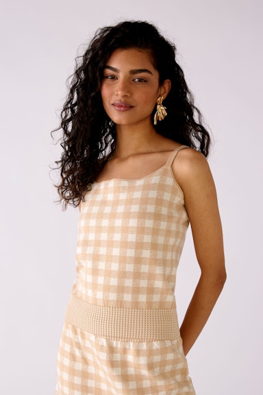 Bild 5 von Knitted top in a checked pattern in white camel | Oui