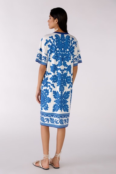 Bild 4 von Kleid im Ornament Druck in white blue | Oui