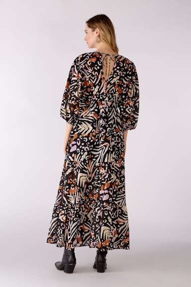 Maxi dress in trendy print