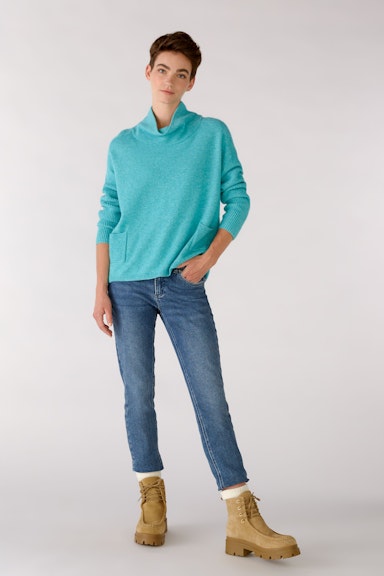 Jumper with patch pockets