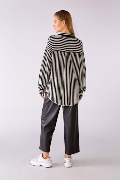 Bild 3 von Knitted shirt striped in white black | Oui