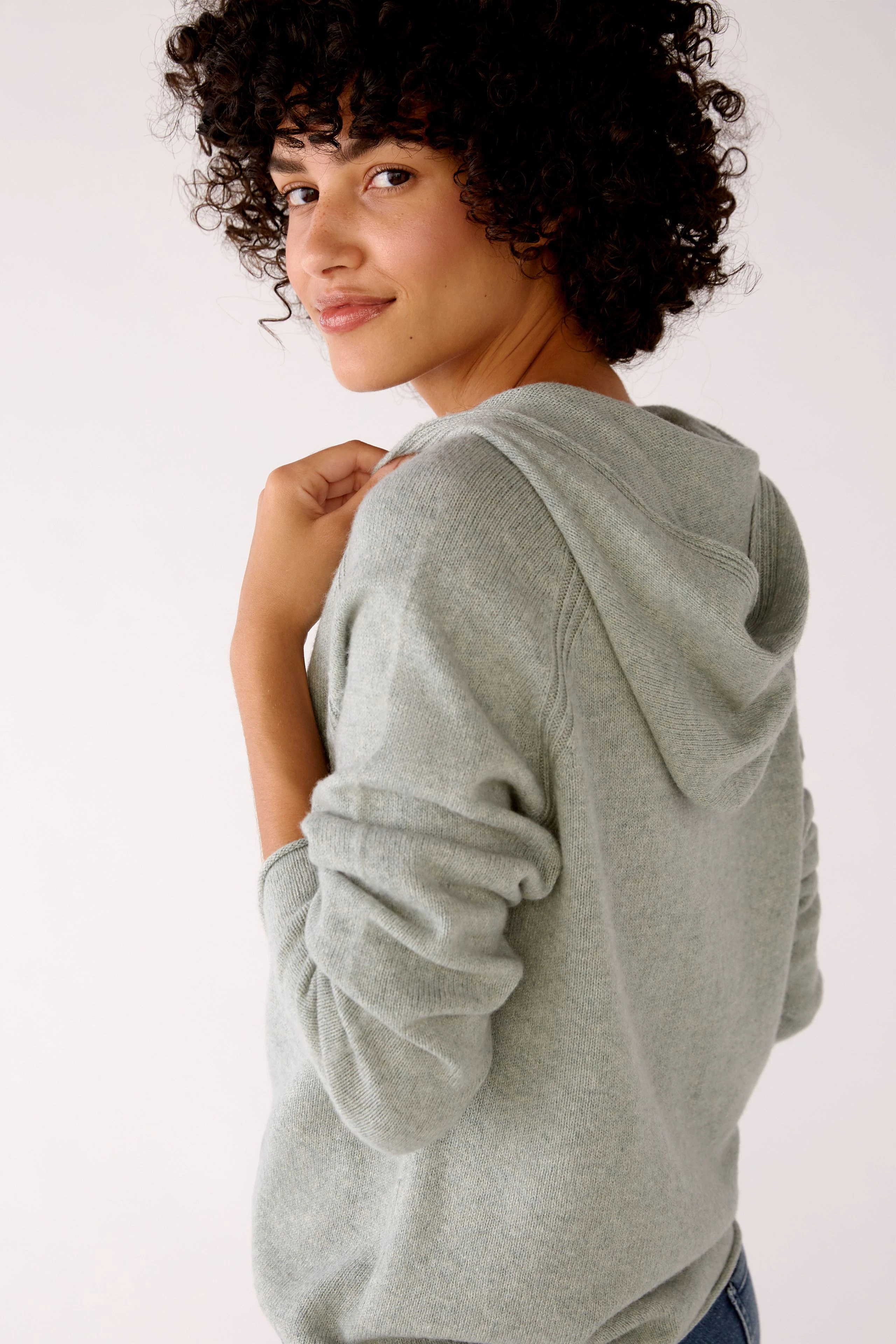 Strickpullover Mit Kapuze OUI Online Shop strickpullover-mit-kapuze-oui-online-shop