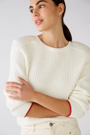Bild 5 von Knitted jumper  with round neckline in white red | Oui
