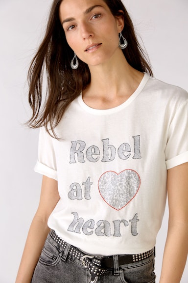 T-shirt with statement wording
