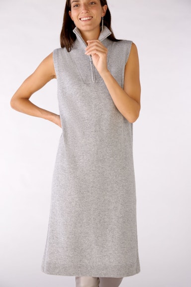 Knitted dress  with stand-up collar