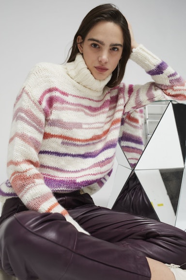 Knitted jumper  in special pattern and colouring