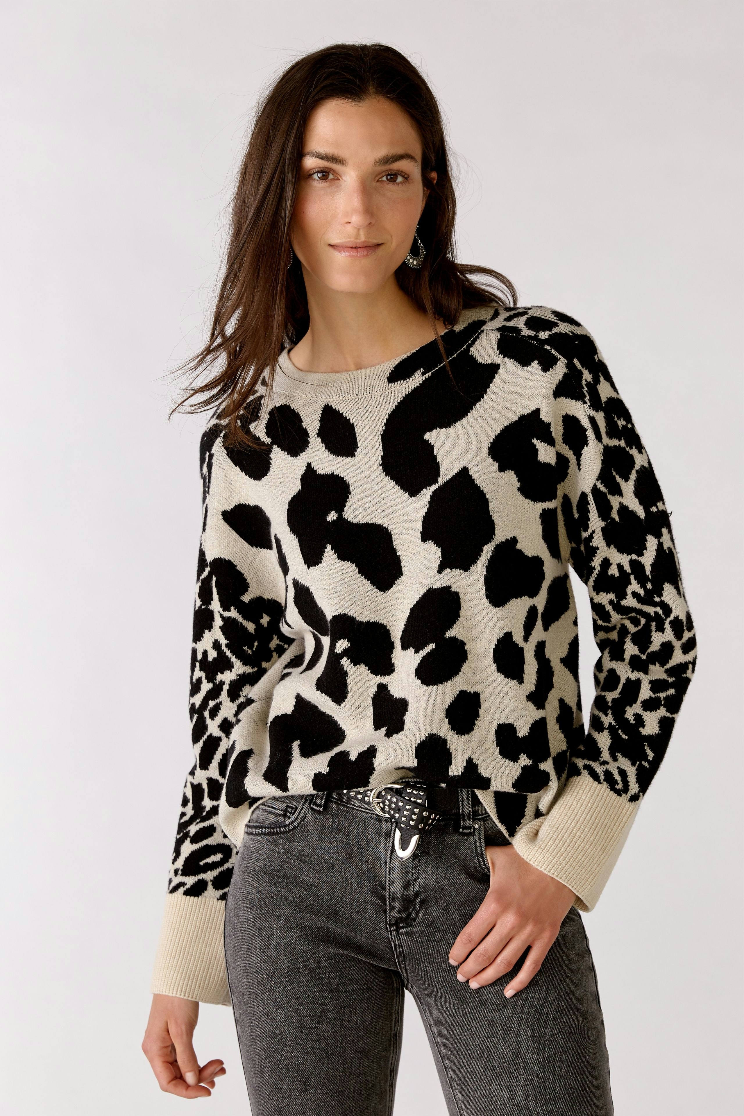 Black and white outlet animal print sweater