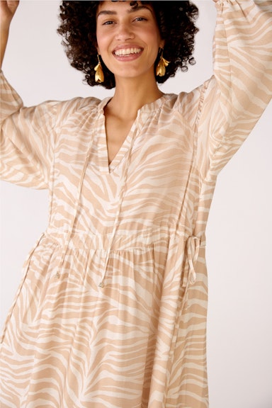 Bild 6 von Maxi dress in viscose blend in rose camel | Oui