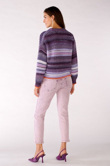 Knitted jumper with space-dyed colouring