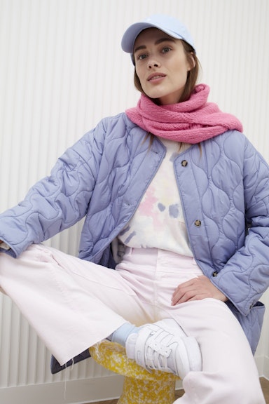 Bild 6 von Knitted jumper   with batik print in rose blue | Oui