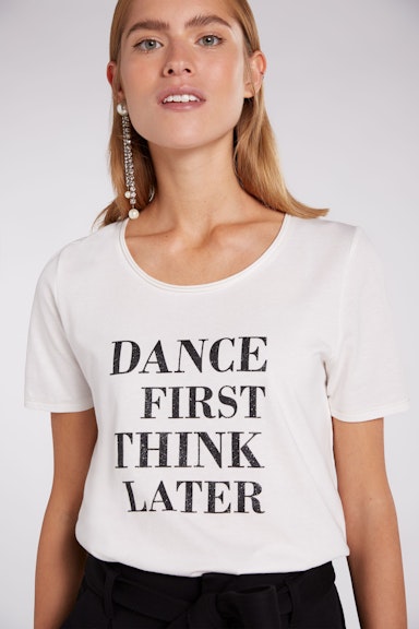 Bild 1 von T-shirt with statement in cloud dancer | Oui