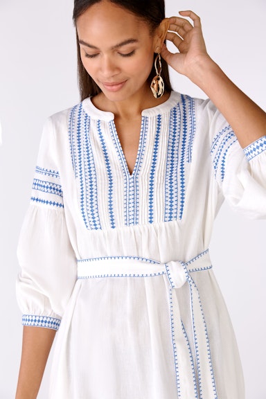 Bild 6 von Maxi dress made of cotton with contrast embroidery in white blue | Oui