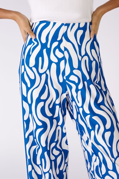 Bild 4 von Marlene trousers silky Touch in blue white | Oui
