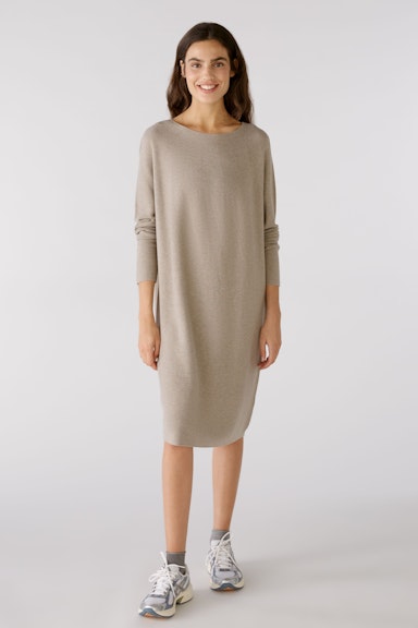 Bild 1 von Knitted dress in a fine viscose blend with silk in Taupe Melange | Oui