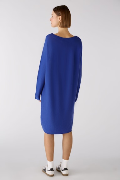 Bild 3 von Knitted dress in a fine viscose blend with silk in blue | Oui