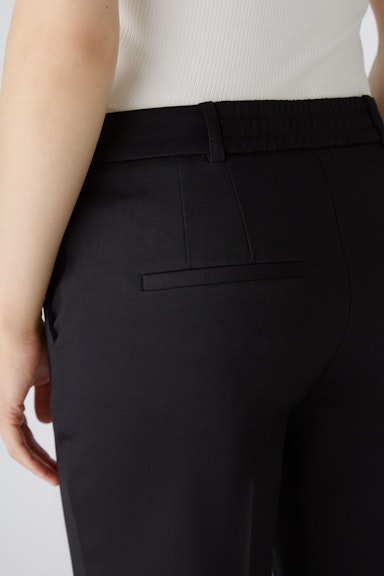 Bild 6 von FEYLIA Jersey trousers slim fit, cropped in black | Oui