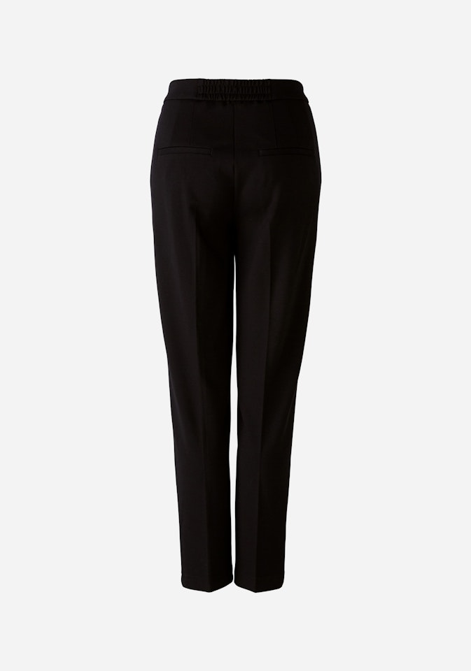 Bild 9 von FEYLIA Jersey trousers slim fit, cropped in black | Oui