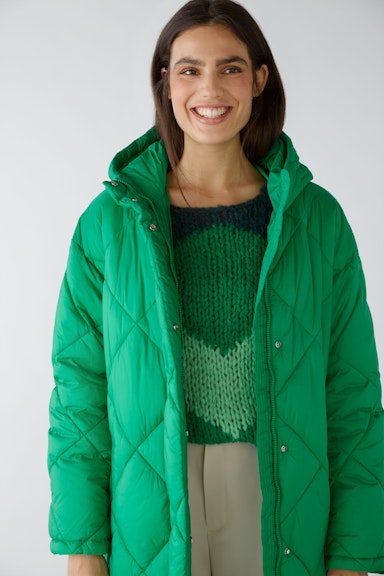 Bild 4 von Quilted coat  with backpack function in green | Oui