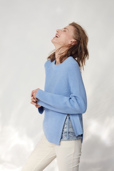 Bild 6 von RUBI Pullover mit Reißverschluss, in reiner Baumwolle in bel air blue | Oui