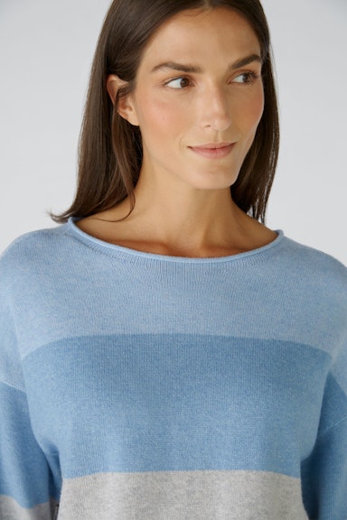Bild 4 von Pullover mit Baumwolle und Viskose in lt blue grey | Oui