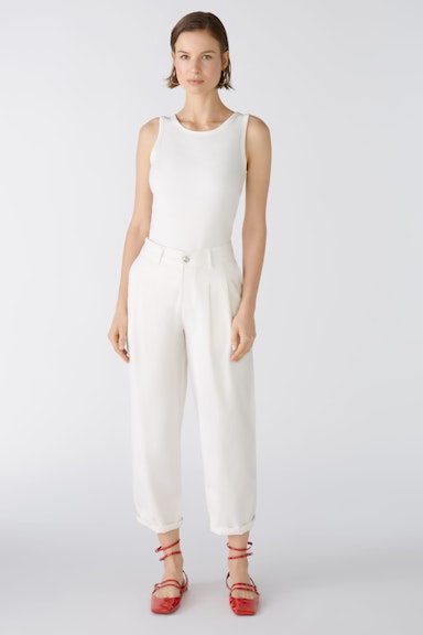 Bild 6 von Trousers THE RELAXED mid waist, cropped, tapered fit in offwhite | Oui