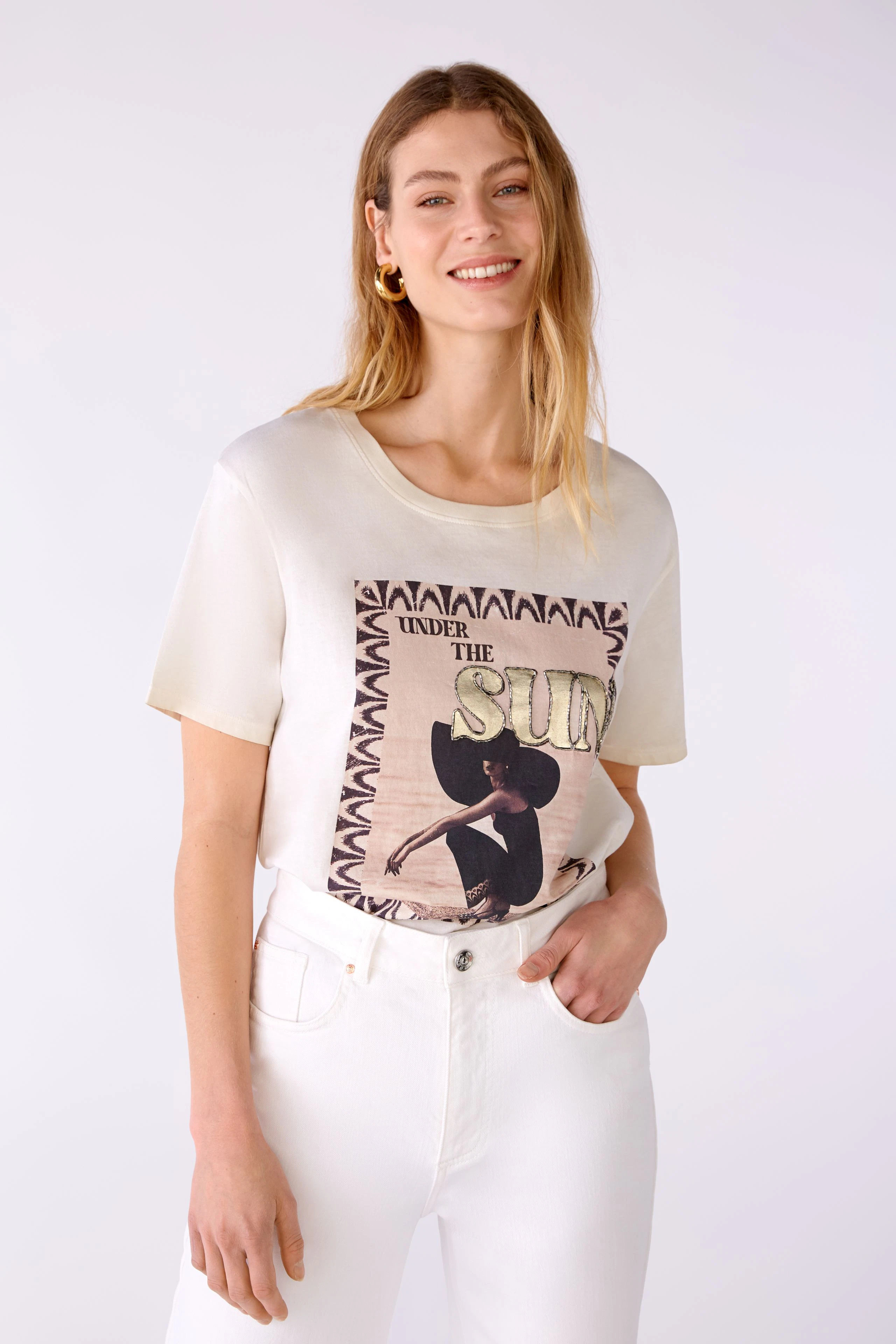 Image 2 of T-shirt motif decoration handmade in light stone | Oui