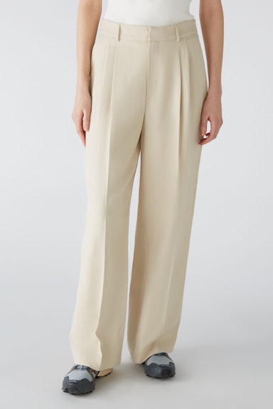 Bild 2 von Pleated trousers viscose-elastane blend in sugar | Oui