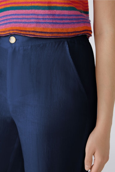 Bild 4 von Linen trousers mid waist , cropped in darkblue | Oui