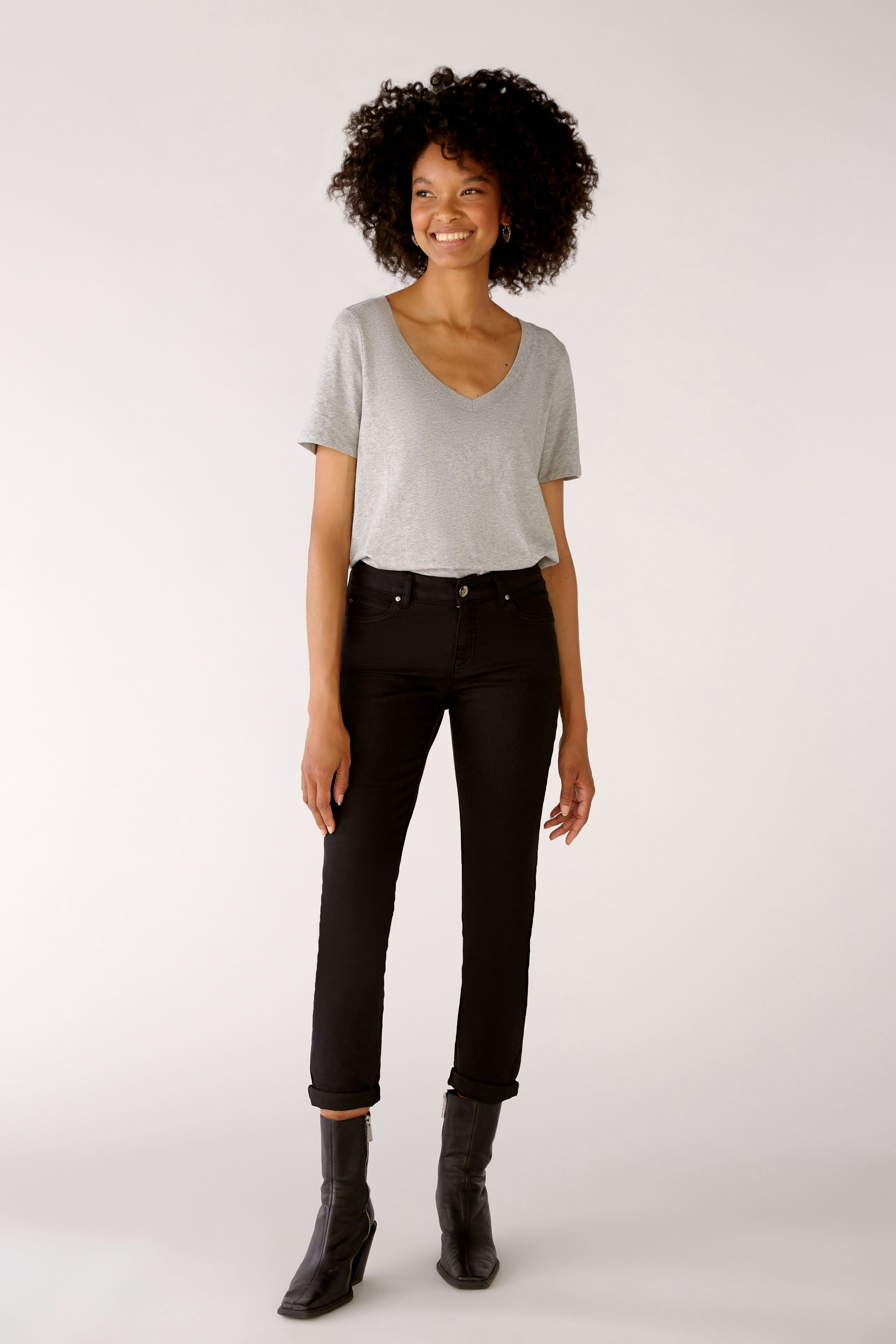 Bild 2 von CARLI T-Shirt 100% Bio-Baumwolle in light grey | Oui