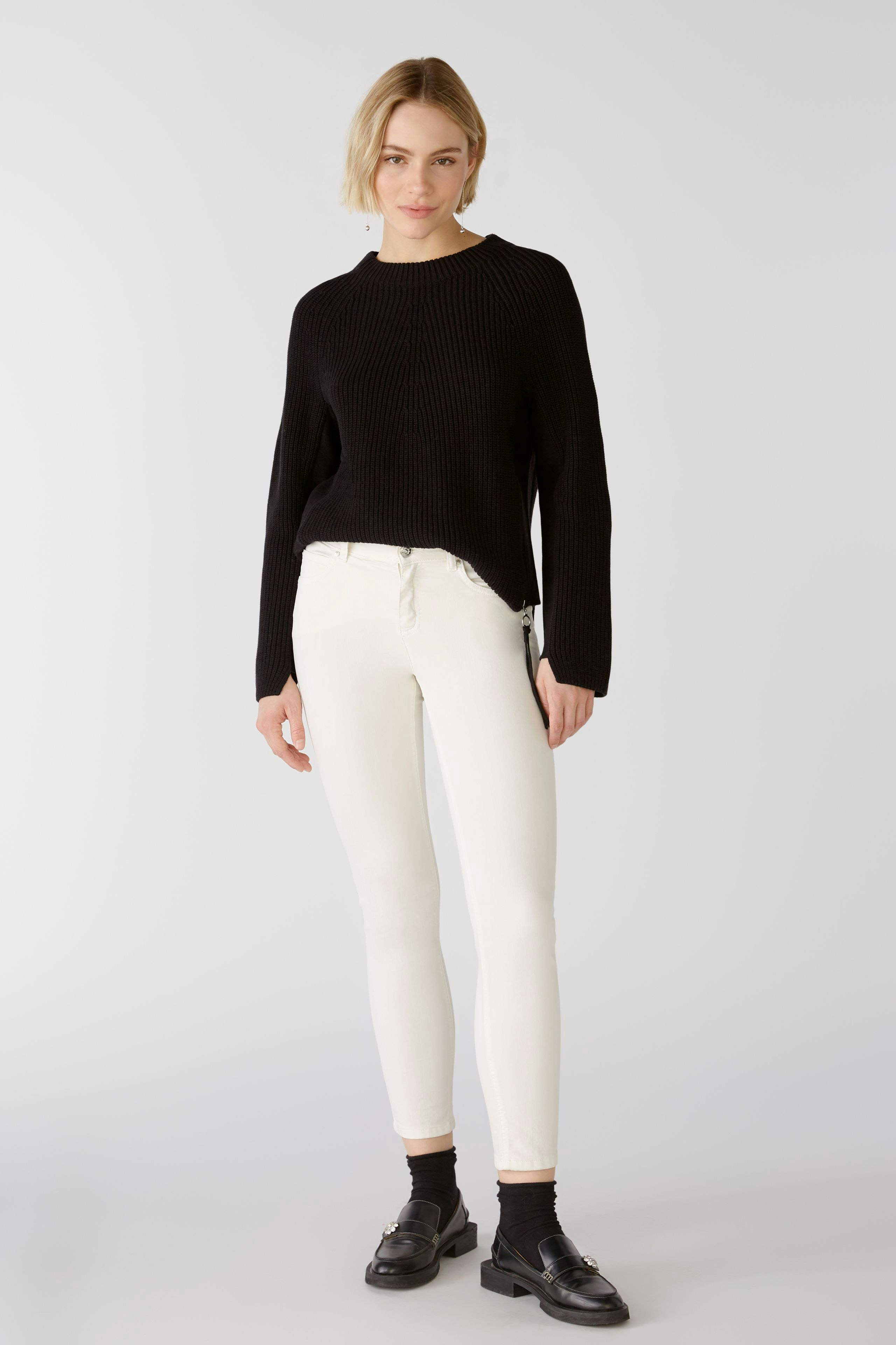 Bild 2 von RUBI Pullover mit Reißverschluss in black | Oui