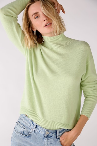 Bild 5 von Knitted pullover  with stand-up collar in light green | Oui