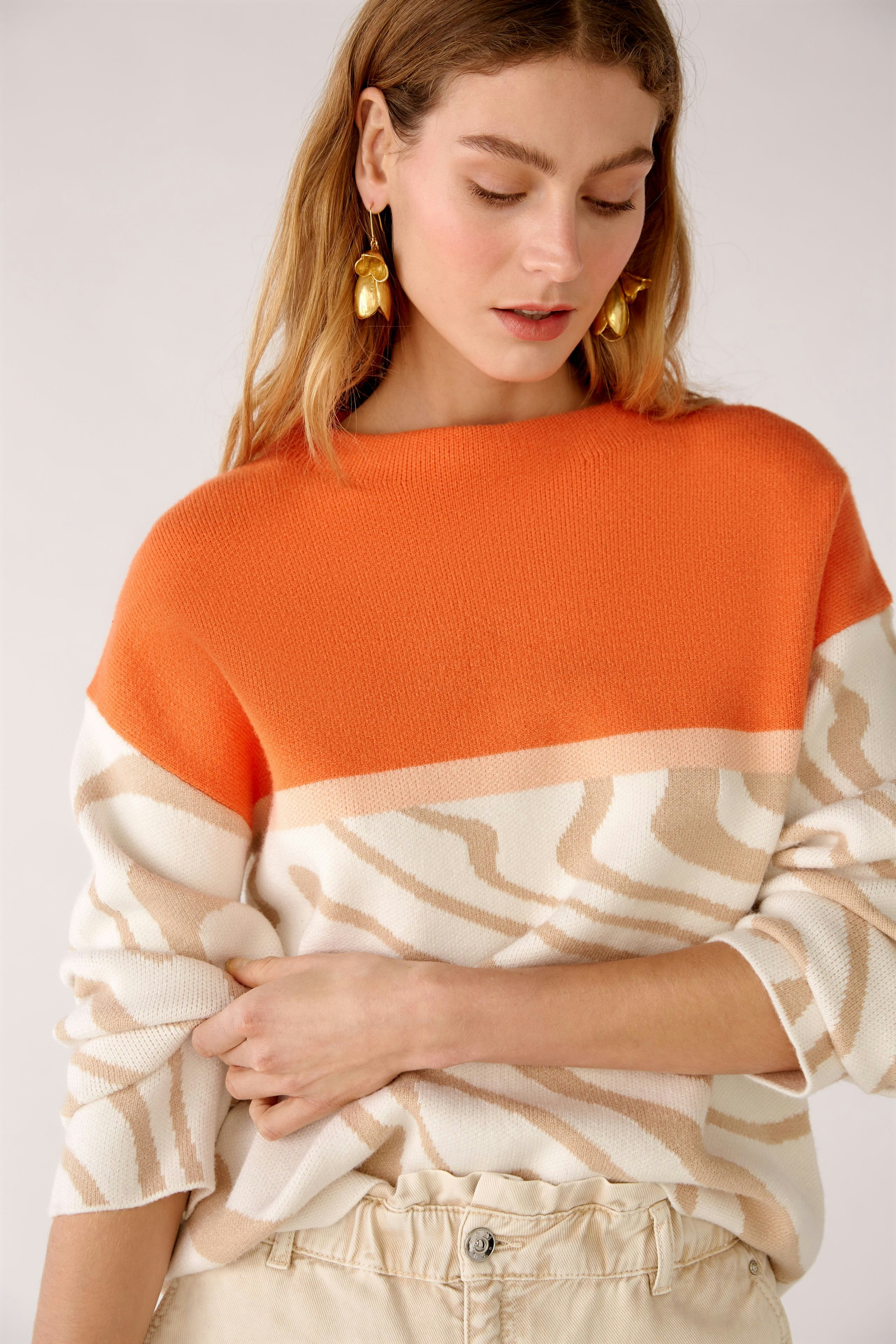 Bild 5 von Pullover mit angestricktem Stehkragen in lt stone orange | Oui