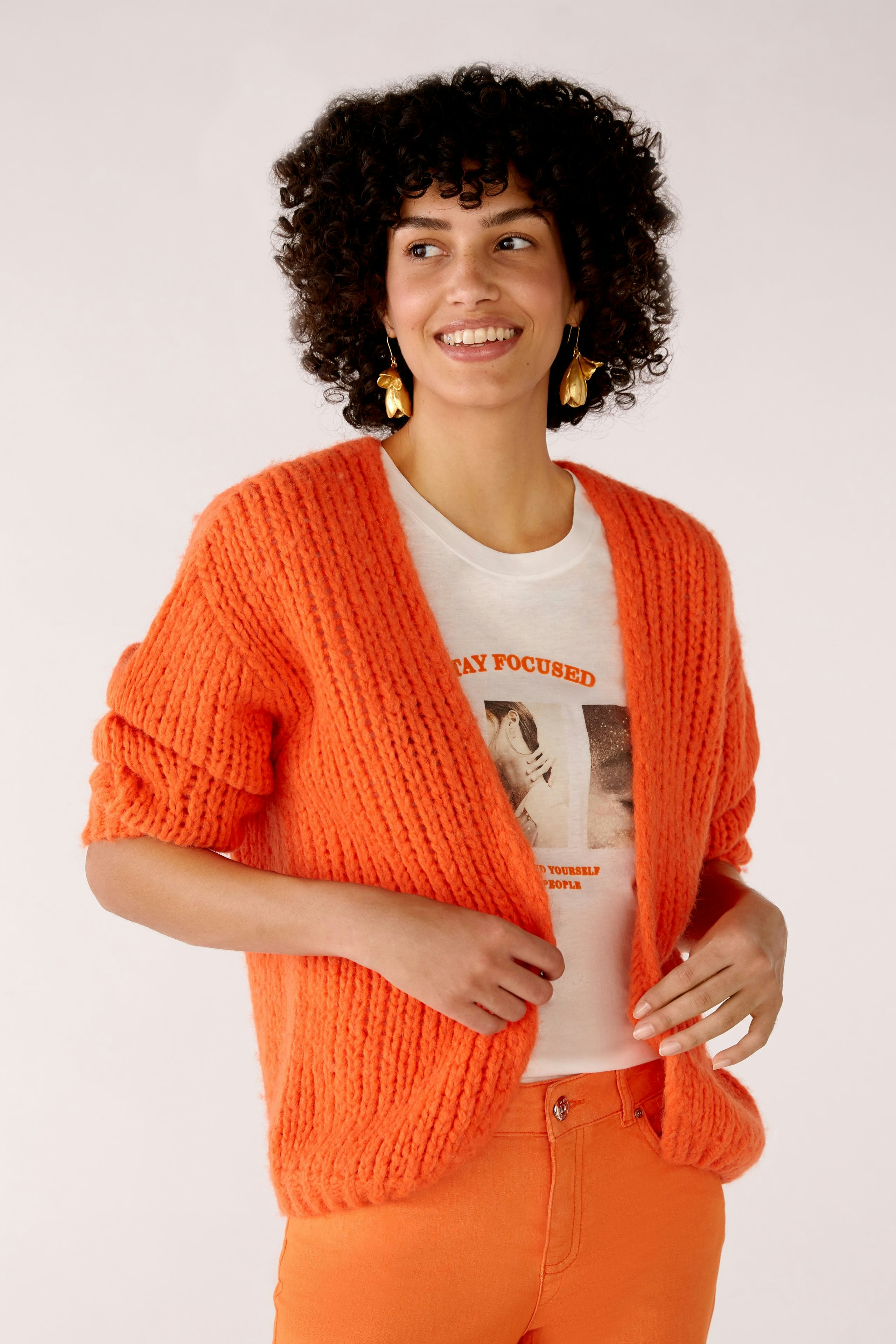 Bild 2 von Strickjacke in Garnmischung mit Wollanteil in vermillion orange | Oui