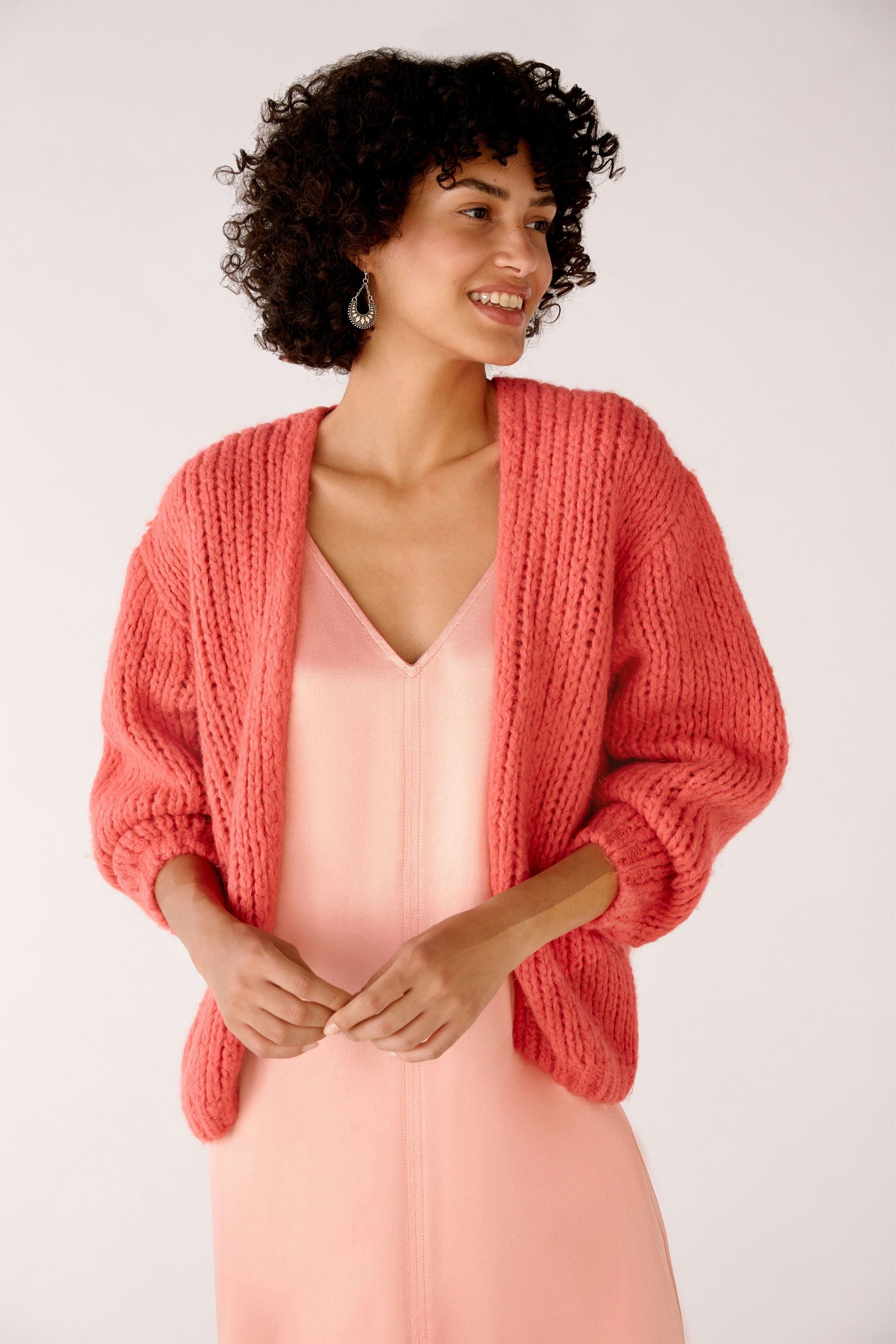 Bild 2 von Strickjacke in Garnmischung mit Wollanteil in red | Oui