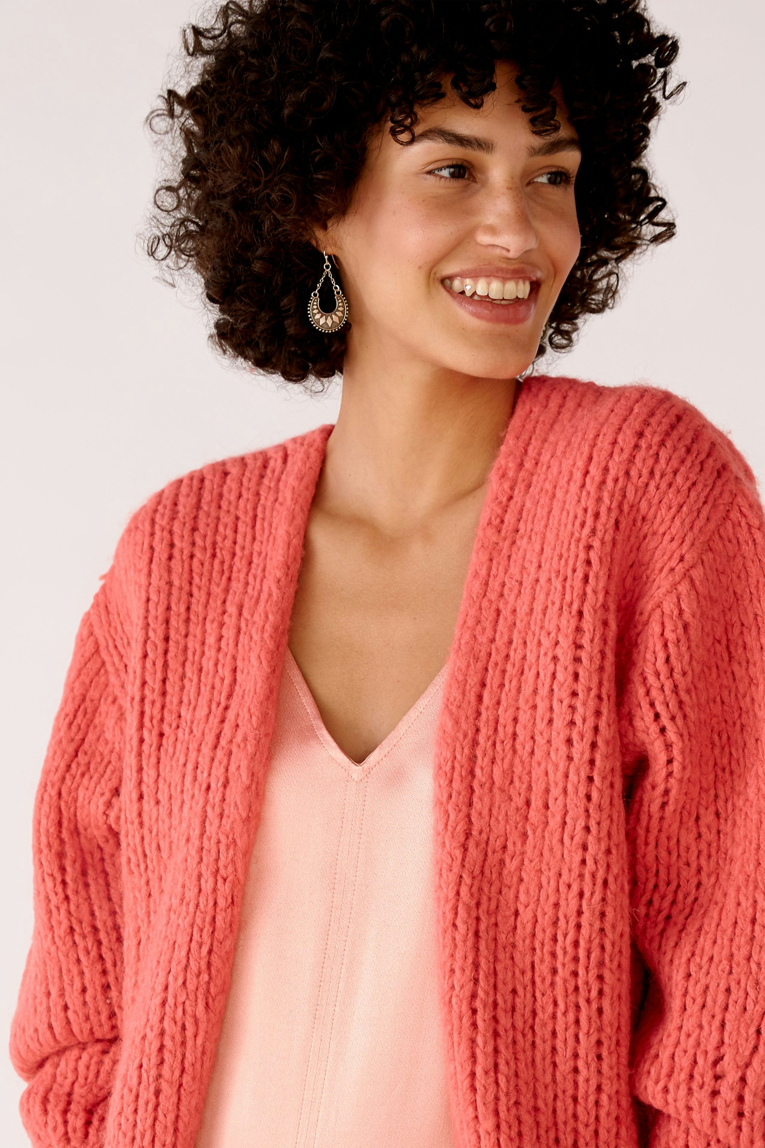 Bild 4 von Strickjacke in Garnmischung mit Wollanteil in red | Oui