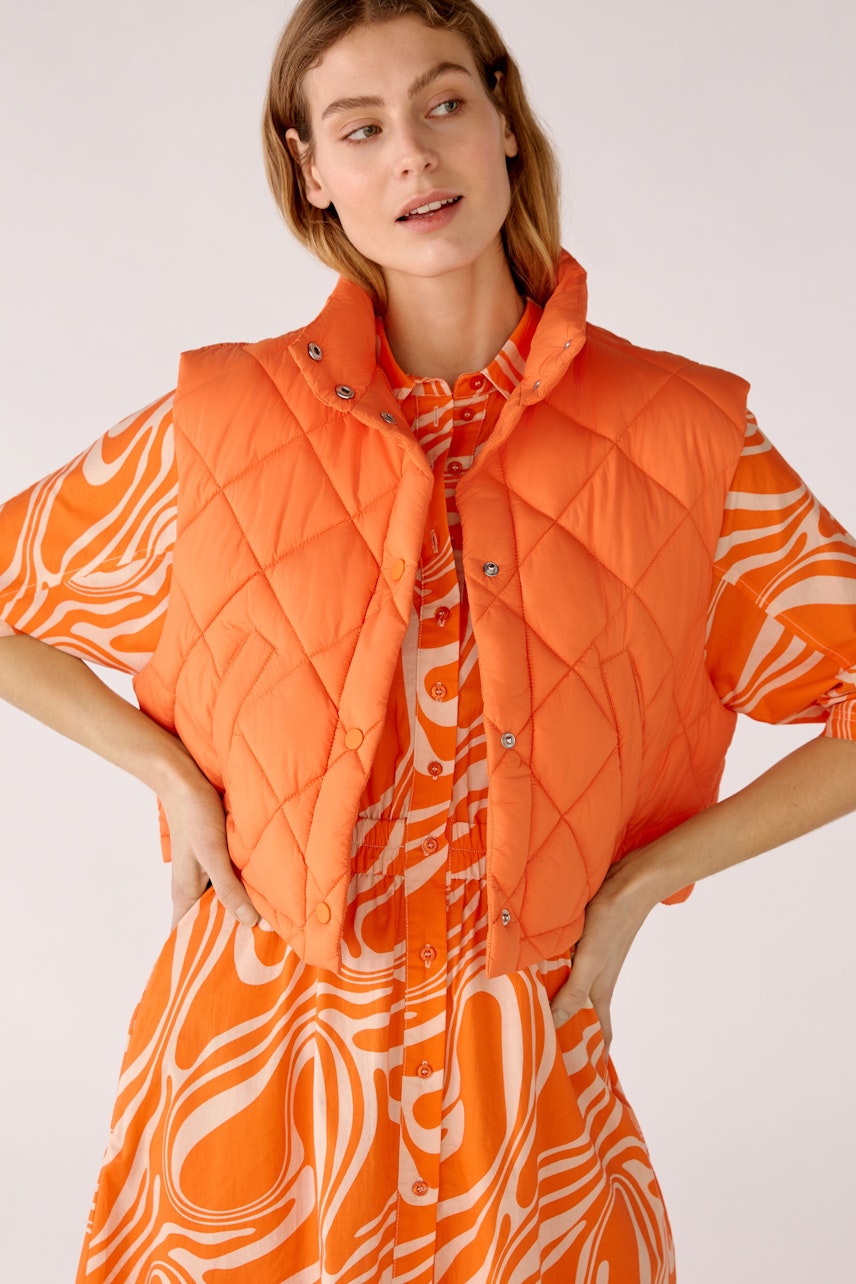 Bild 5 von Weste in gestepptem Nylon in vermillion orange | Oui