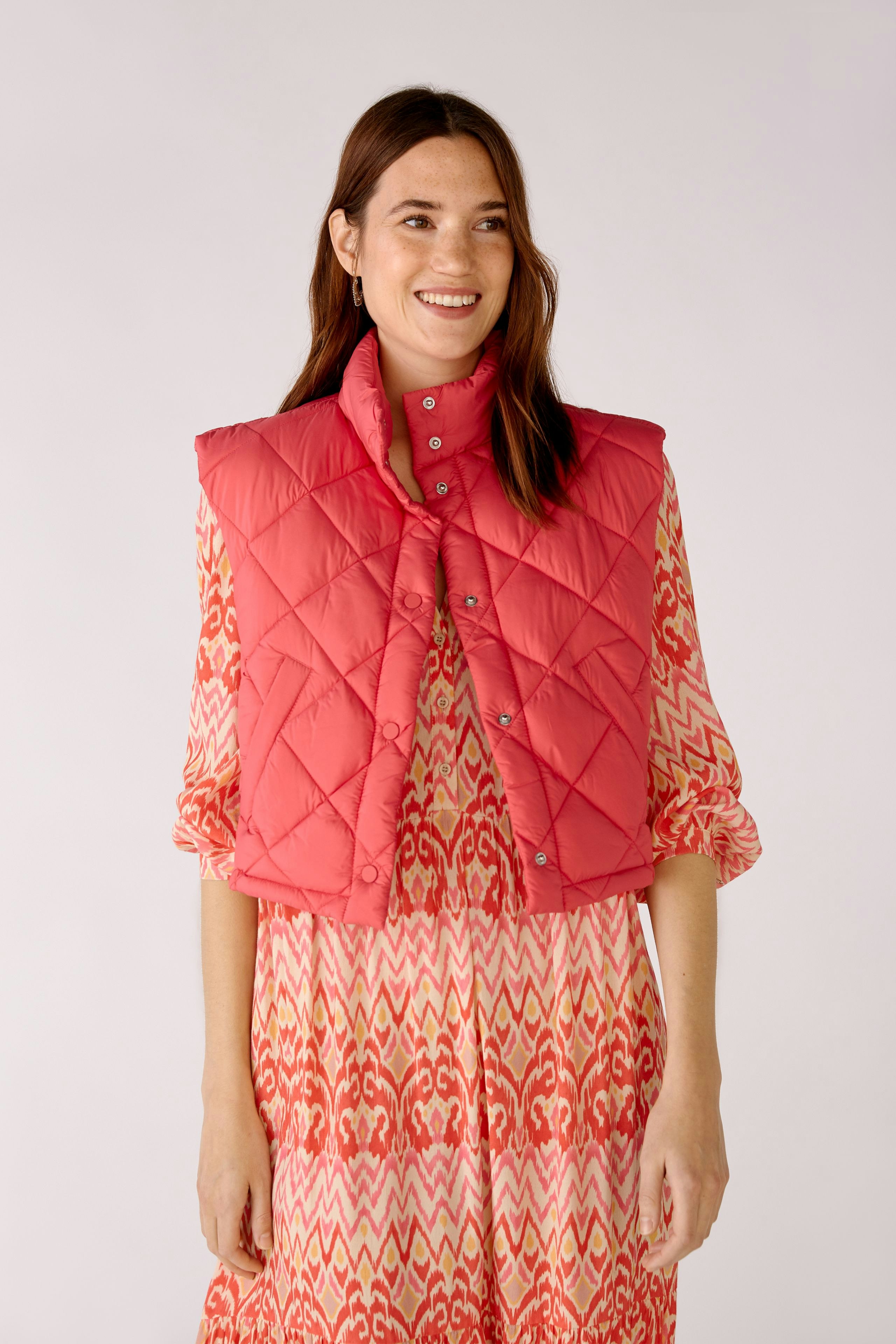 Bild 2 von Weste in gestepptem Nylon in red | Oui