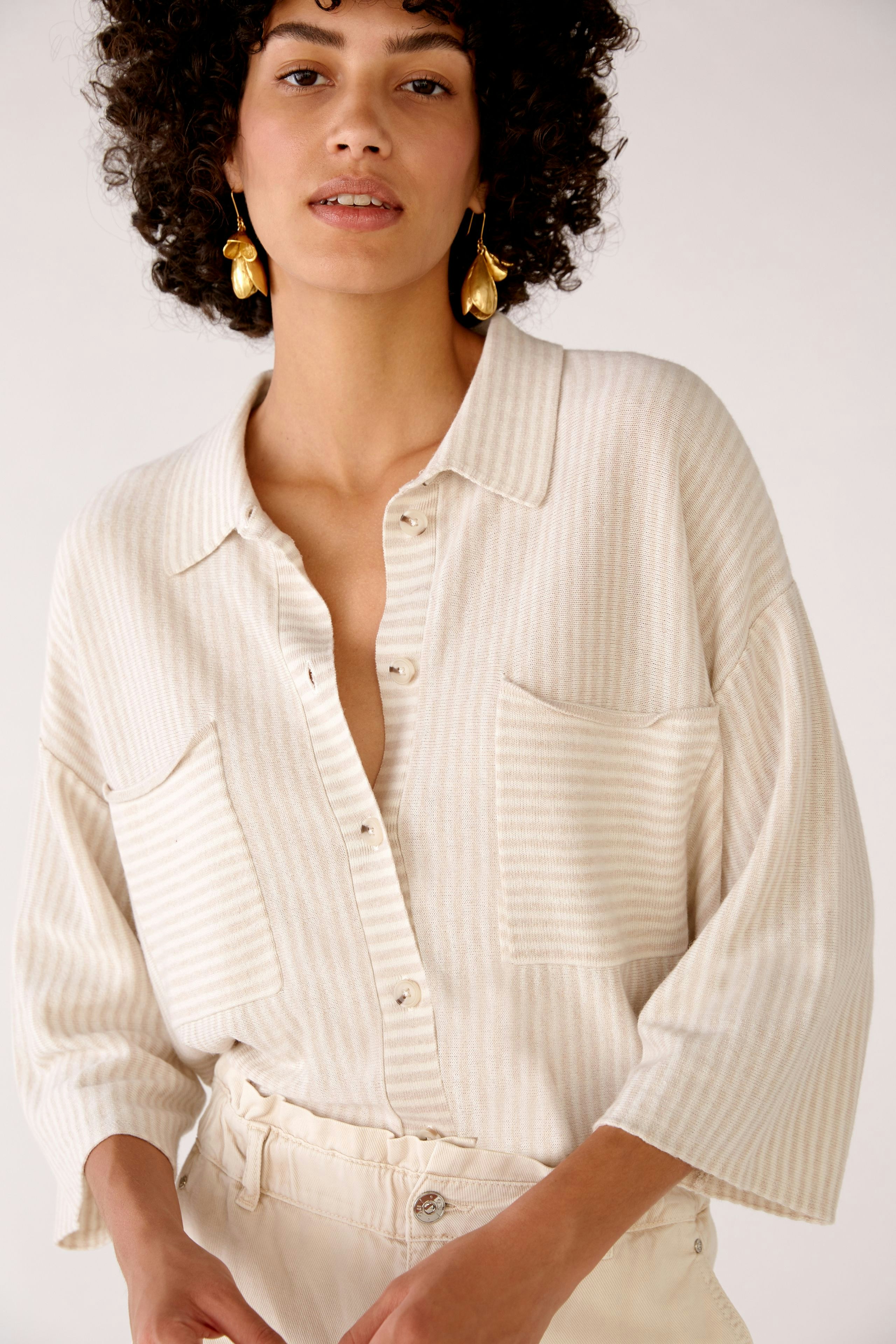 Bild 5 von Strickjacke in Viskosemischung in stone white | Oui