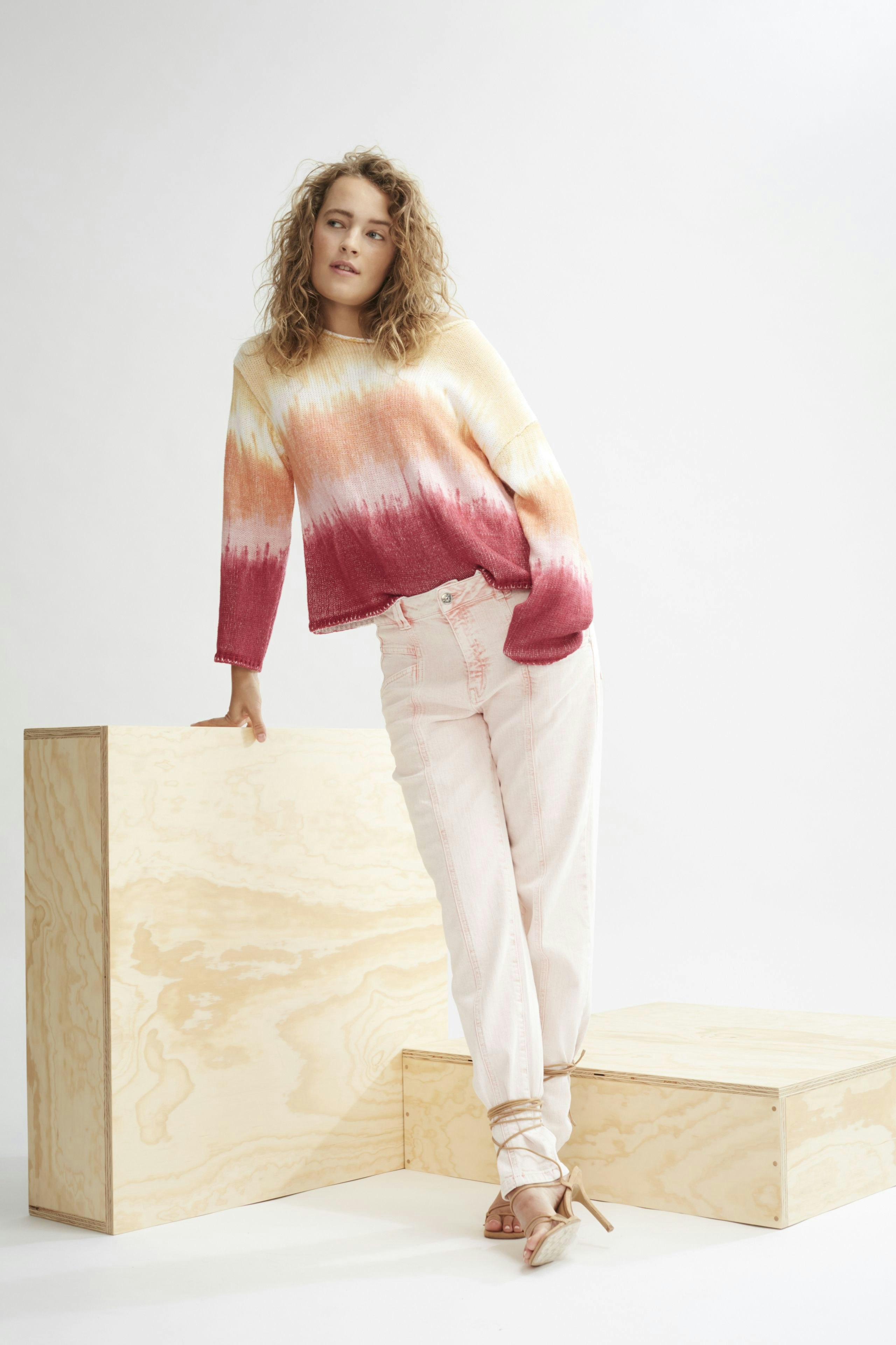 Bild 1 von Pullover in red yellow | Oui