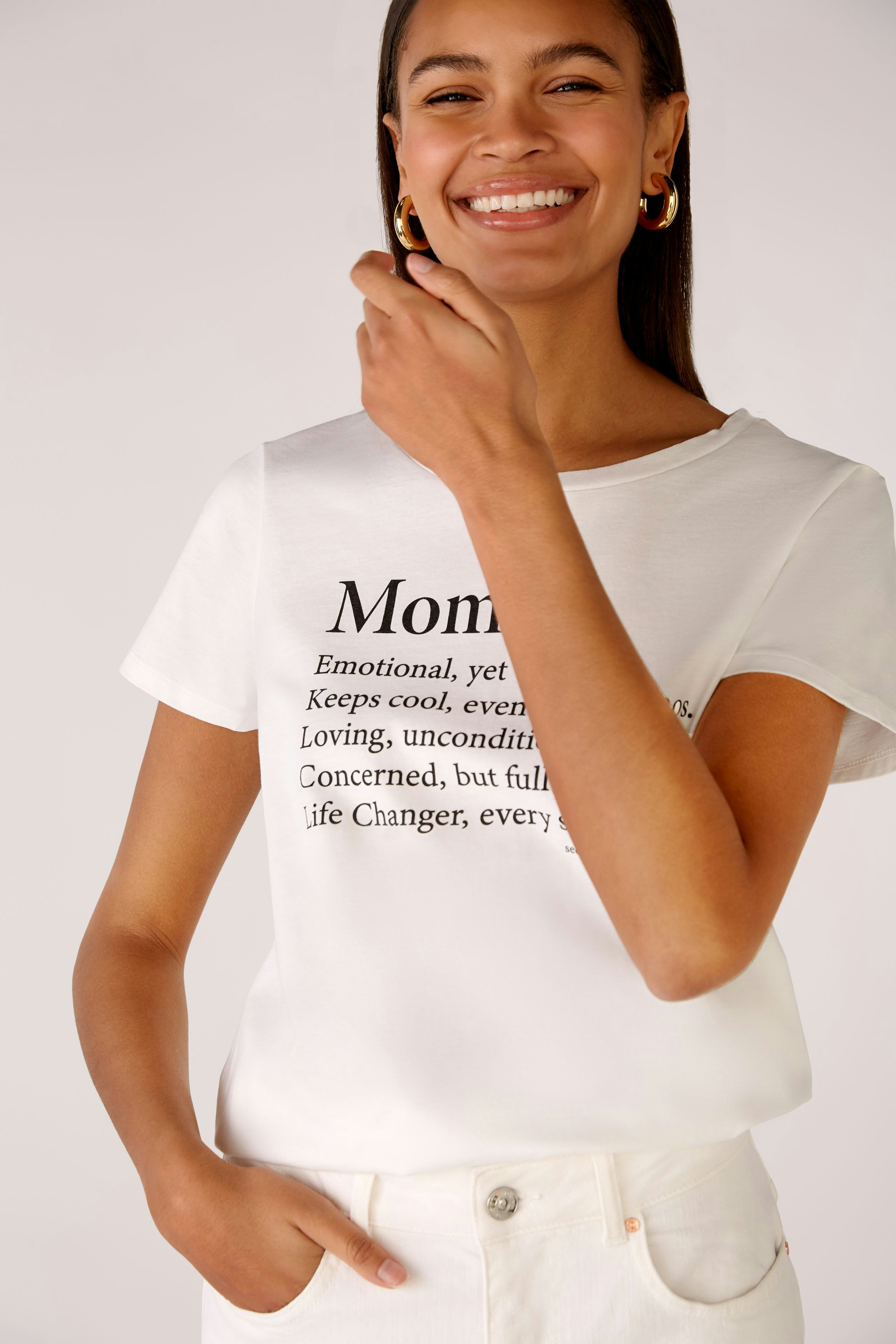 Bild 6 von MOM T-Shirt 100% Bio-Baumwolle in cloud dancer | Oui