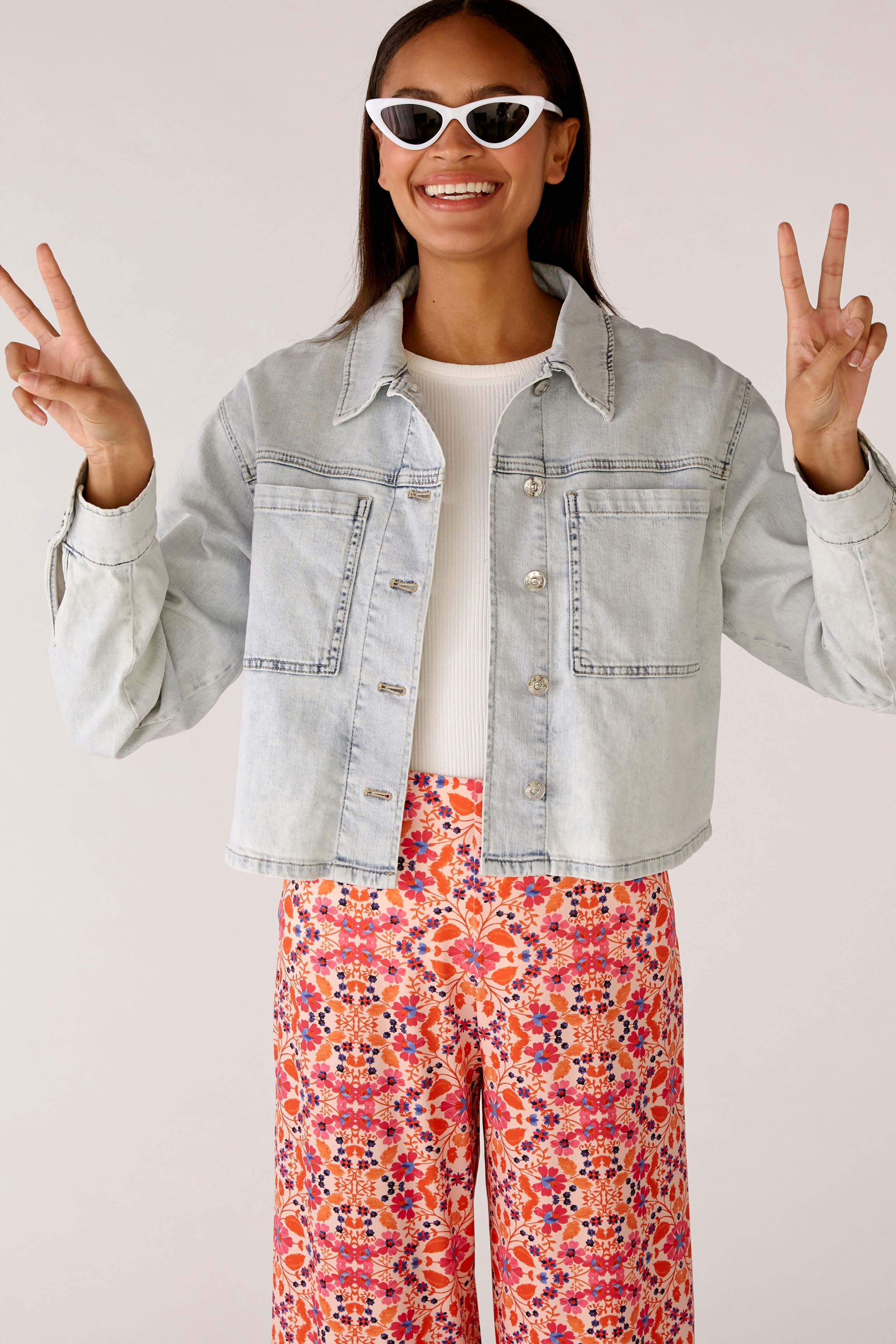 Bild 6 von Jeansjacke softer Denim-Stretch in lt blue denim | Oui