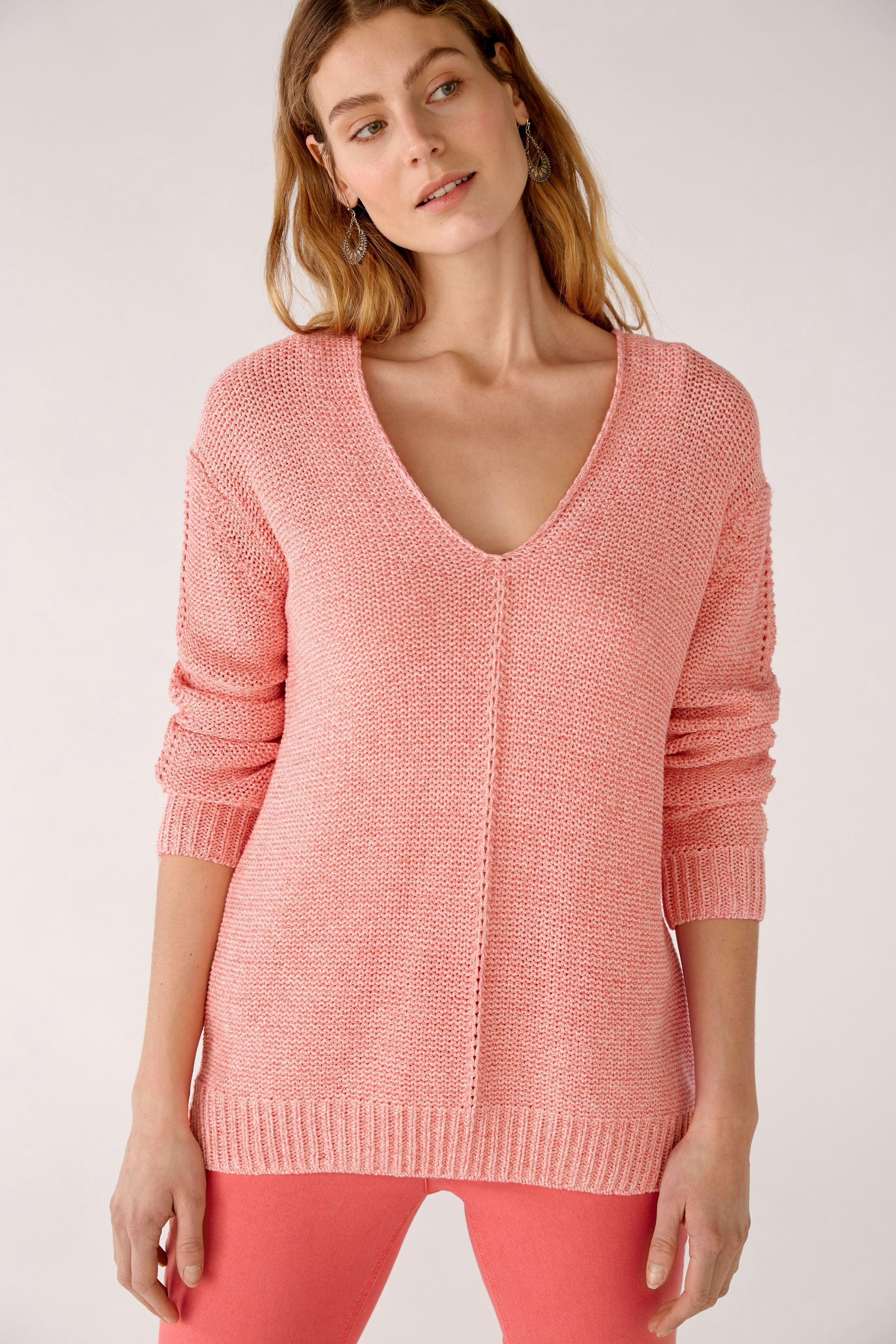 Bild 4 von Pullover with V-neck in red | Oui